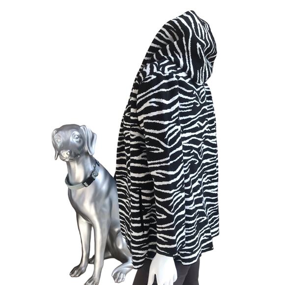 Westbound Petites Zebra Print Open Front Acrylic Cardigan Black White Women's PS - Picture 2 of 7